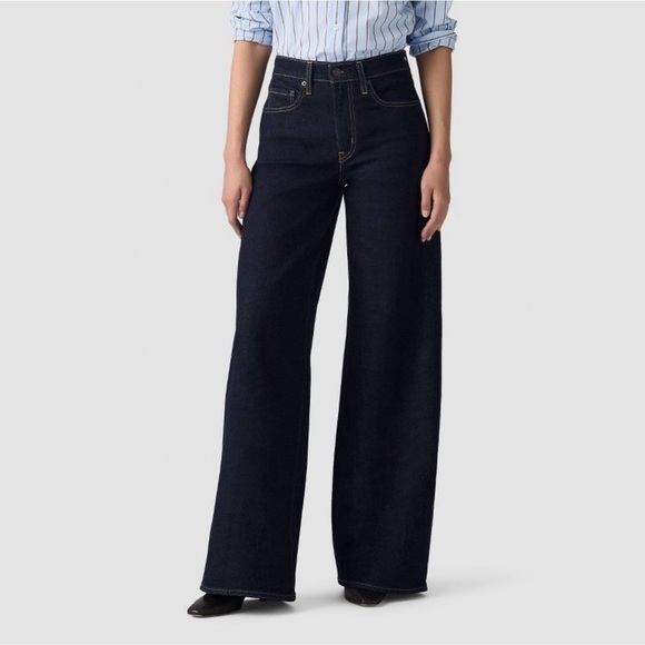Levi's Denim - Levi's women's 728 high rise wide leg jeans - retro rinse